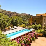 Awesome In Casa de Férias