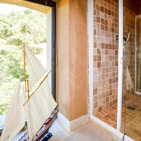 Awesome In Semesterbostad *