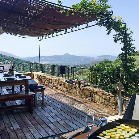 度假居 4 Bedroom Stunning In Ville-di-Paraso